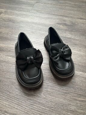 Girls' Black Bow Loafers - Dress Shoes